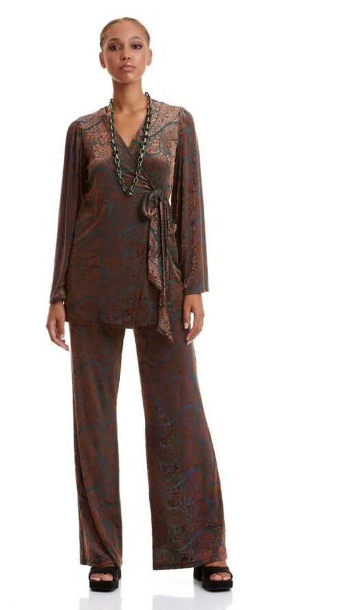 Ψηλόμεση βελουτέ ημιδιάφανη παντελόνα με λάστιχο. Από μπροστά