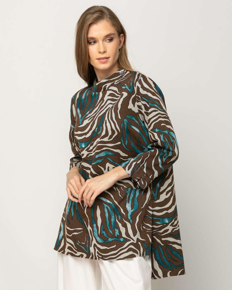 Εμπριμέ μπλούζα