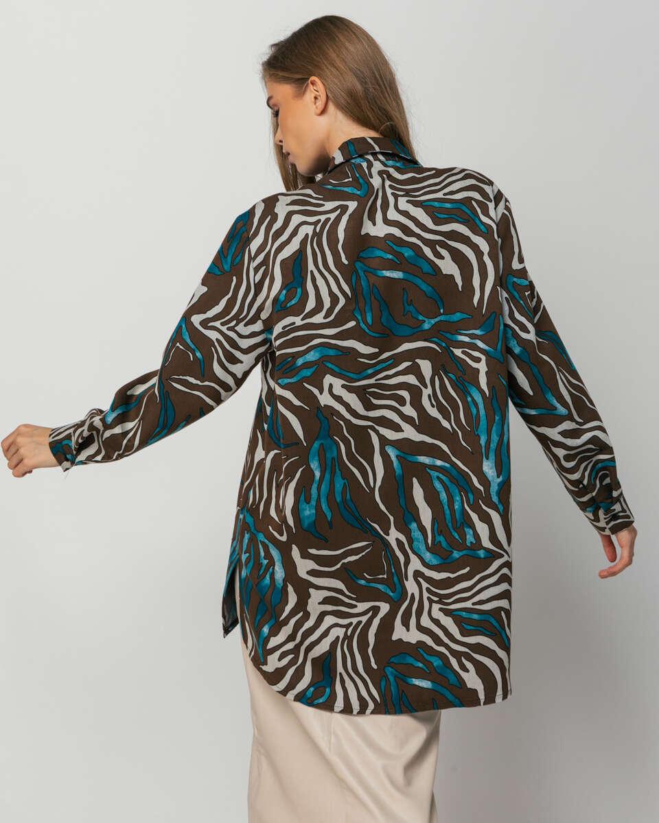 Εμπριμέ πουκάμισο από πίσω