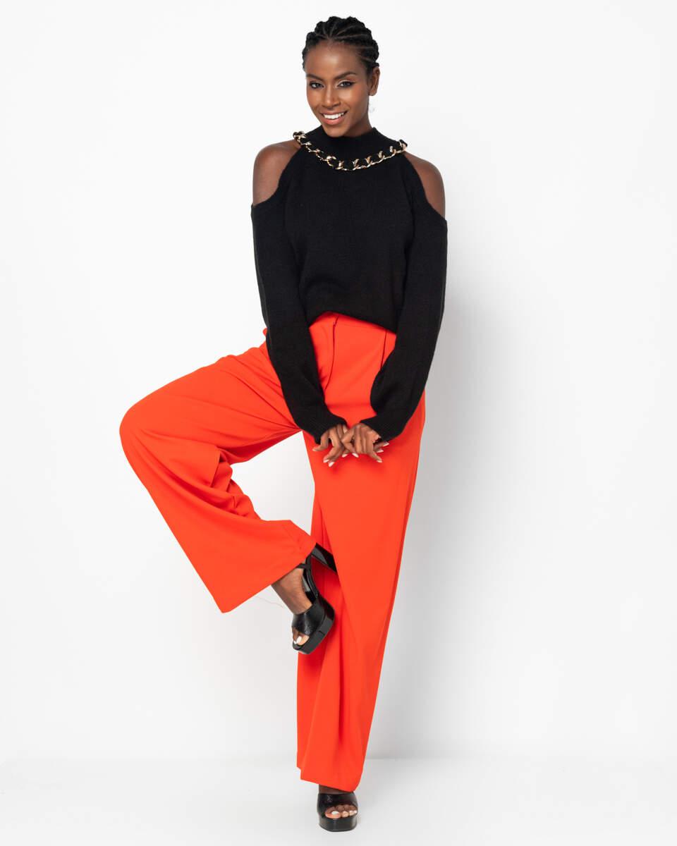 Ψηλόμεση κόκκινη παντελόνα με τσέπες και ασορτί αποσπώμενη ζώνη.